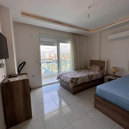 Deniz Manzarali Havuzlu * Alanya